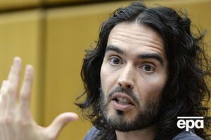 Брэнд повел под венец свою возлюбленную 27 августа