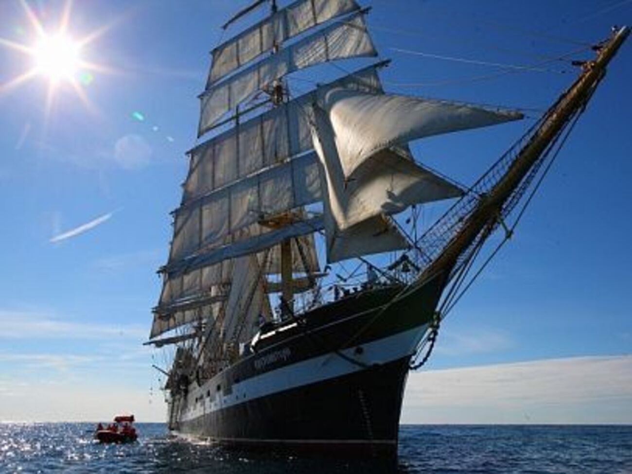 Порт приписки "Крузенштерна" розташований у Калінінграді