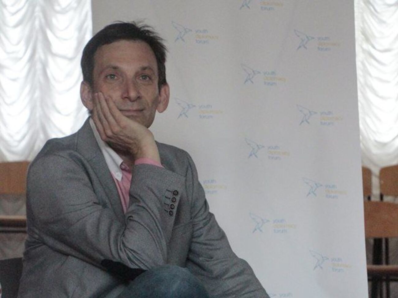Портников: Коли західний політик погоджується на послуги російським чекістам – це 1 шредер
