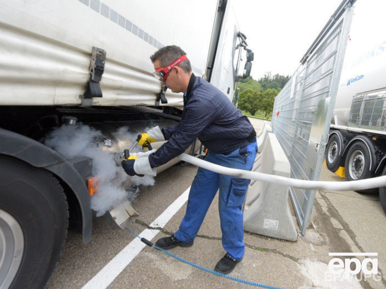 Поставщики газа цены уже снижают