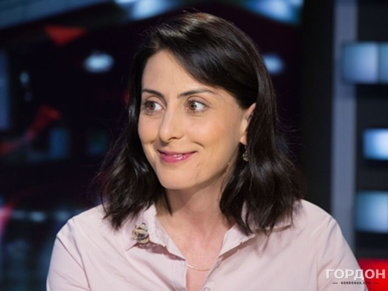 Деканоидзе об Иванишвили:&nbsp;Пришел пропутинский олигарх, и проснулся совок