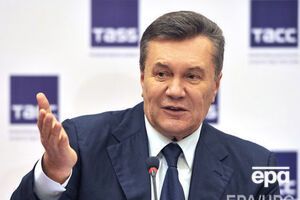 Сам Янукович на заседании не присутствует