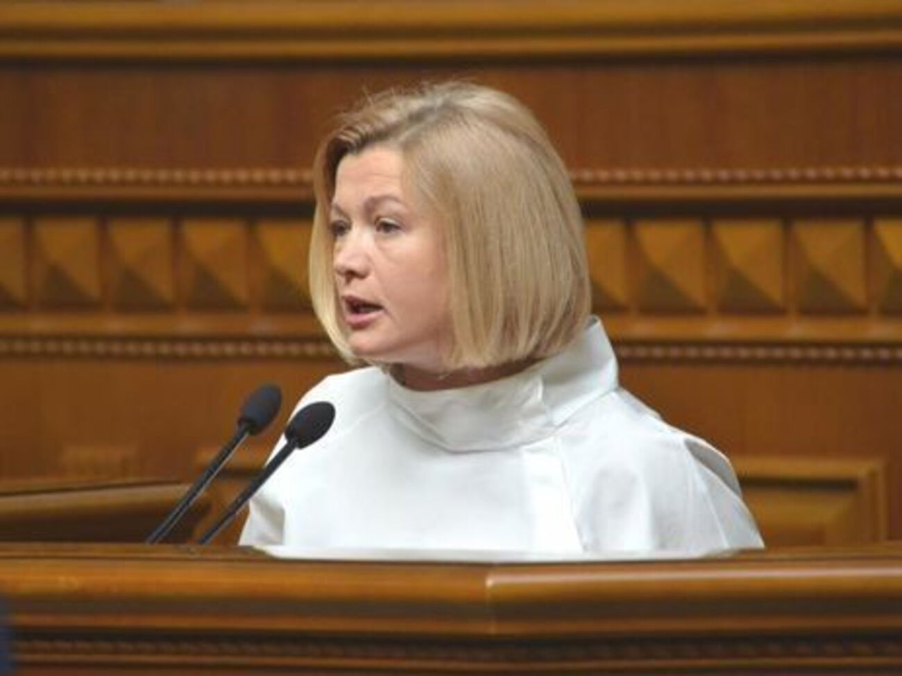 Геращенко: Вона буде проходити обстеження, лікування та реабілітацію в одній із відомчих лікарень