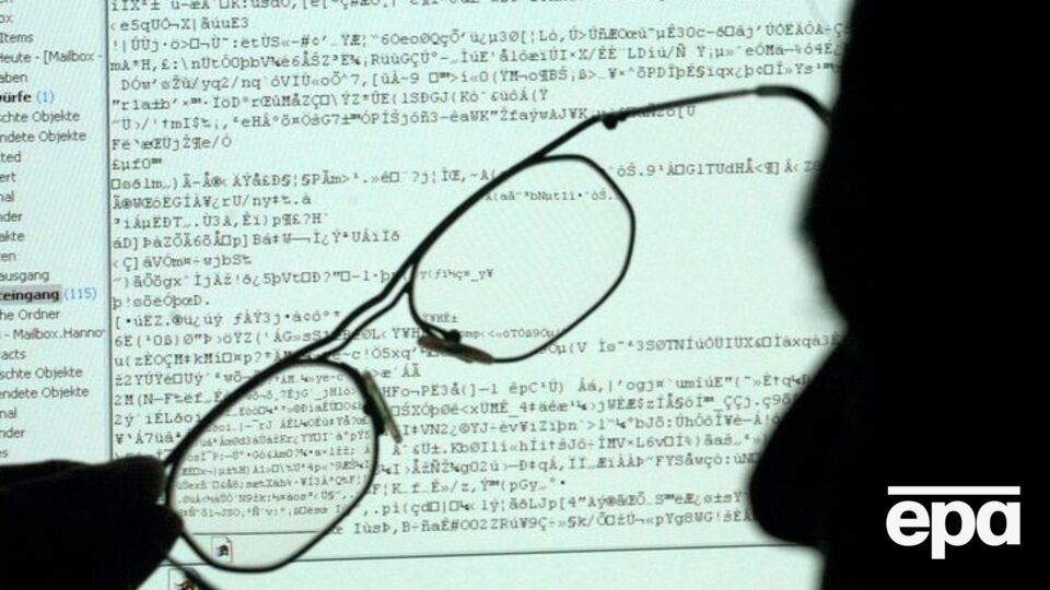Киберполиция считает, что англоязычные не будут писать инструкции на русском языке