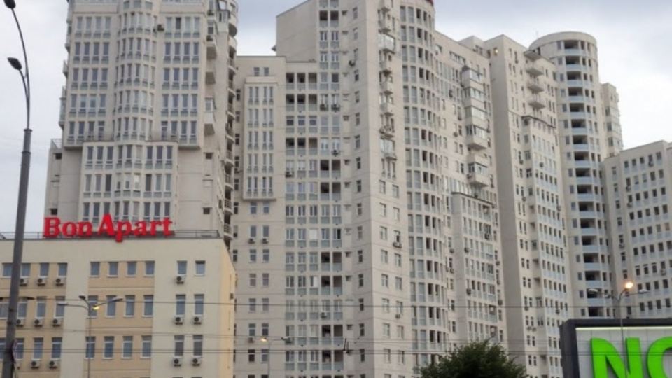 Будинок, у якому є одна з квартир екс-прокурора