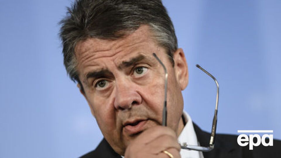 Габріель закликав Тіллерсона працювати над миром в Україні