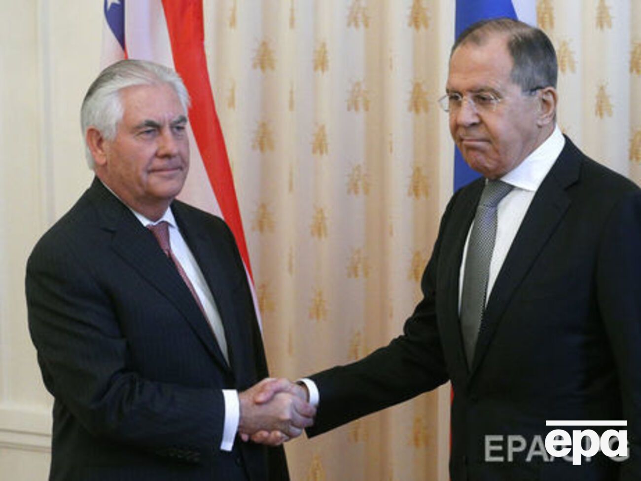 В российском МИД подчеркнули, что телефонный разговор Лаврова с Тиллерсоном состоялся "по американской инициативе"