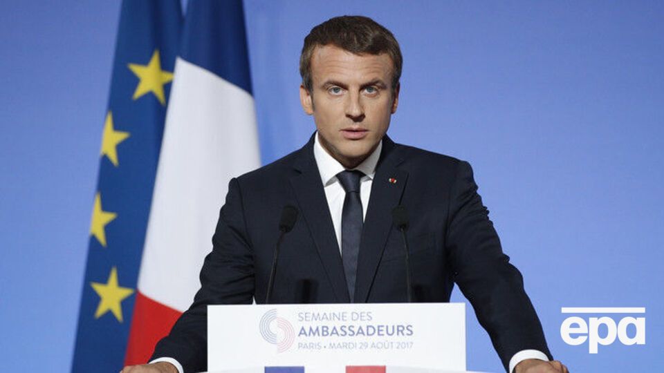 Макрон заявил, что ему приходится говорить с Эрдоганом каждые 10 дней