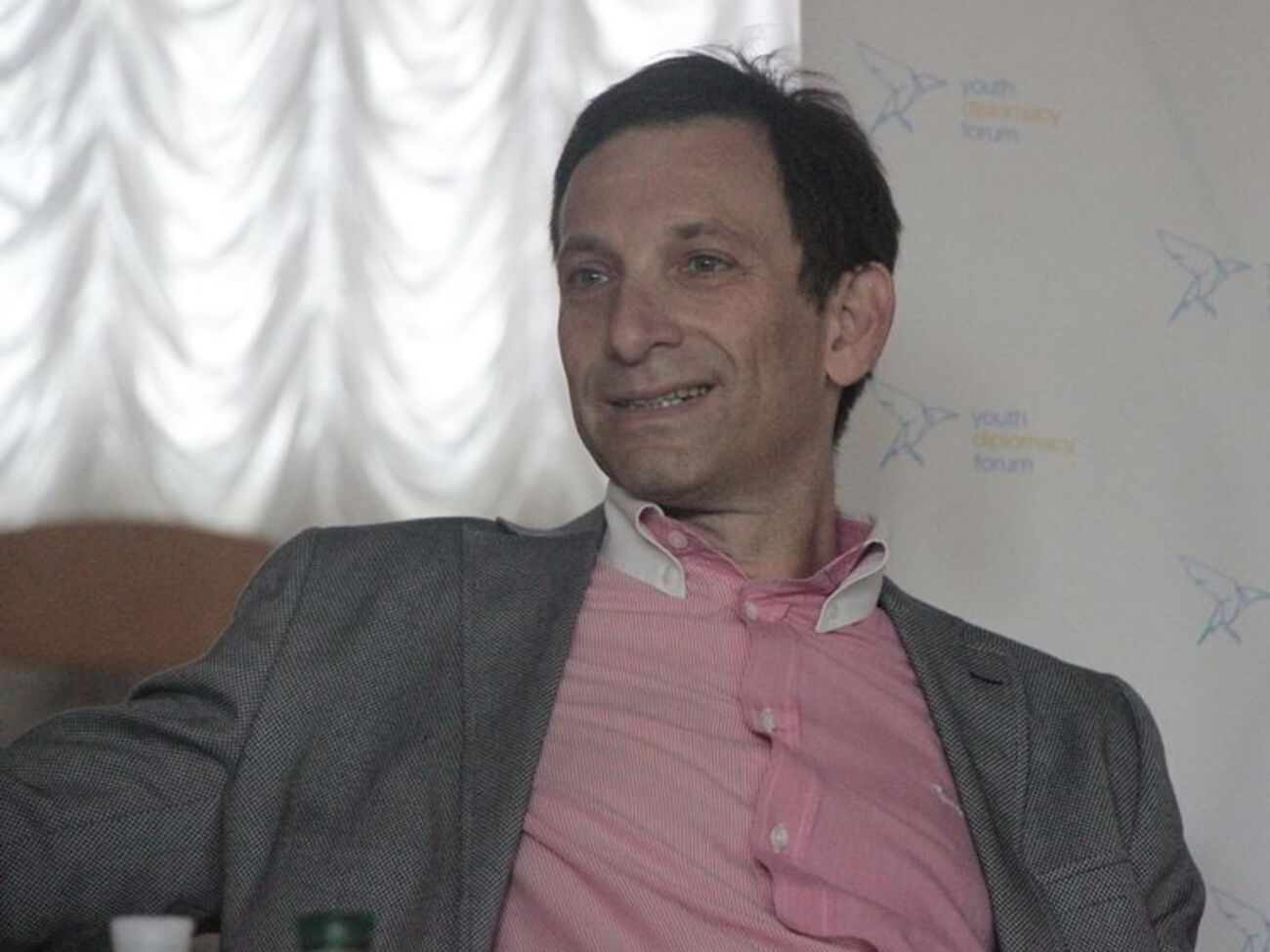 Портников отметил, что выслать из Украины иностранного пропагандиста с российским паспортом &ndash; это несложно