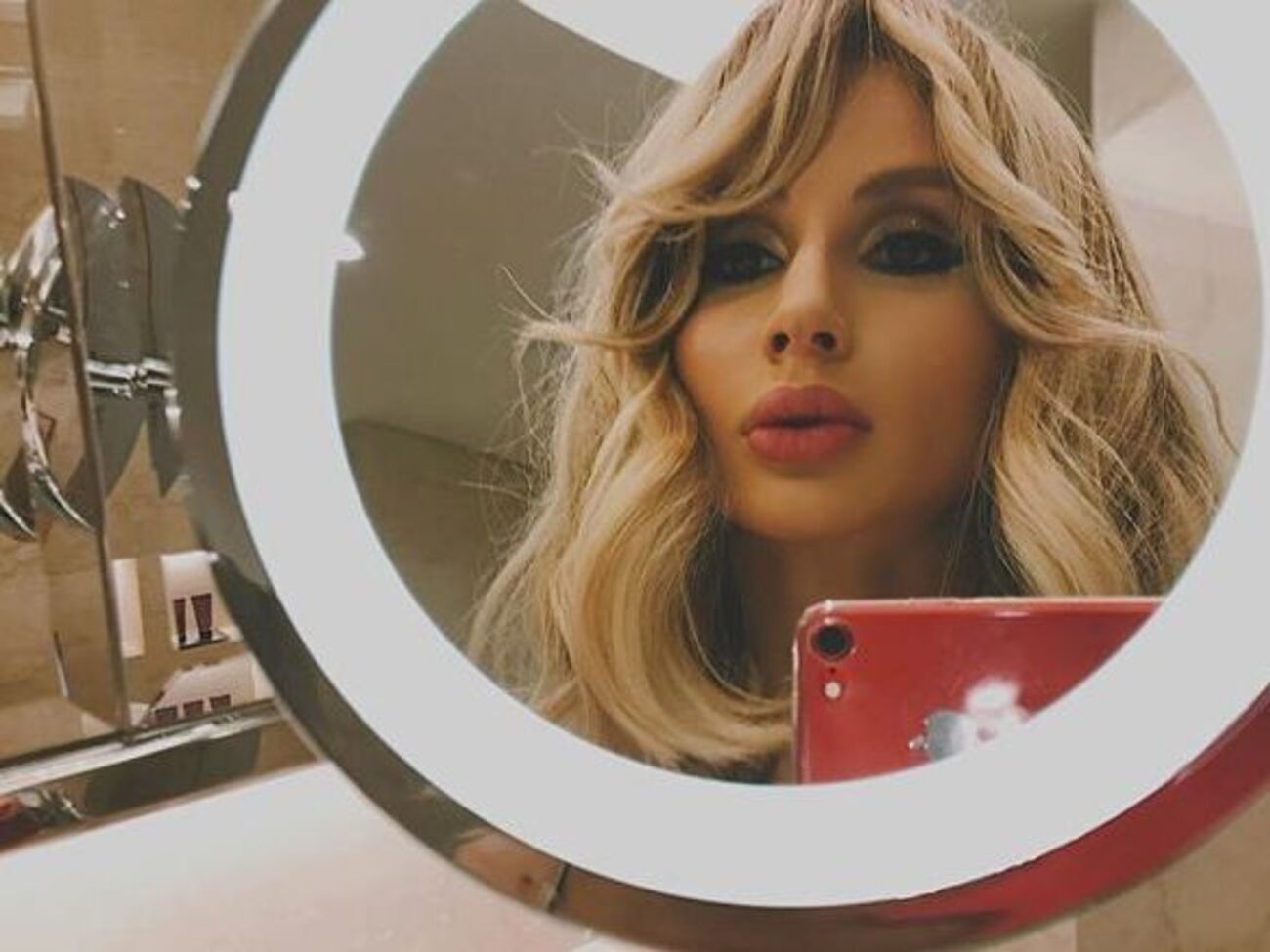 Loboda обнародовала видео своей поклонницы