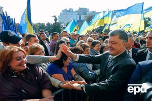 СБУ повідомила, що на Порошенка могло бути два замахи