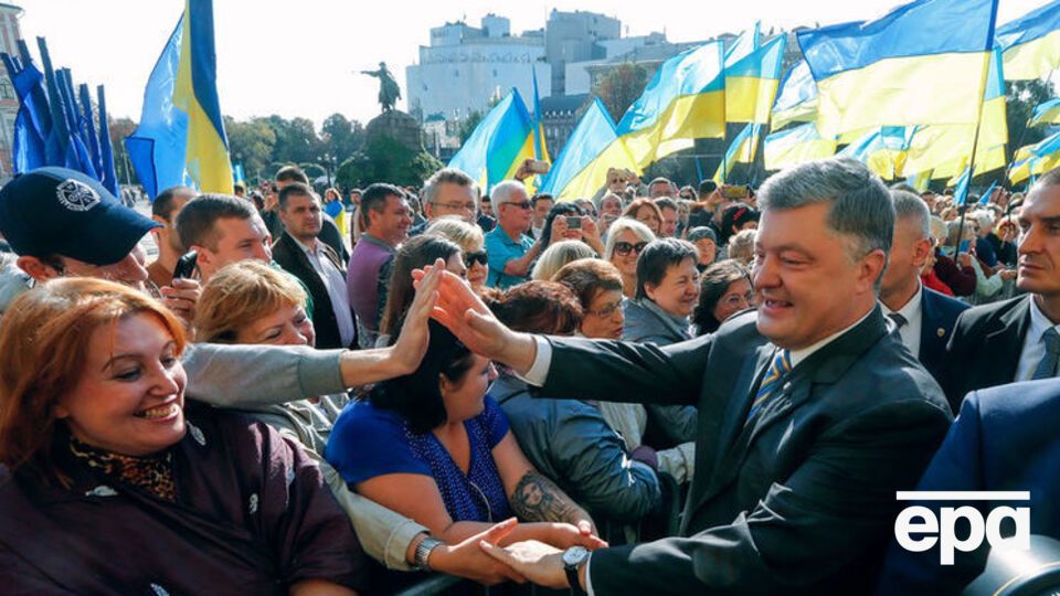 СБУ повідомила, що на Порошенка могло бути два замахи