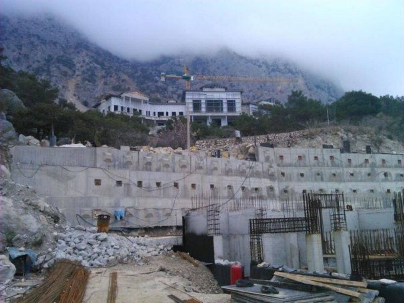 Згідно з даними Росреестра, будівництво вілли на мисі Айя у Криму завершено на 70&ndash;90%