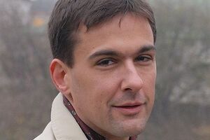 Райтшустер (на фото) заявил, что Шредер теперь "работает открыто на Путина"