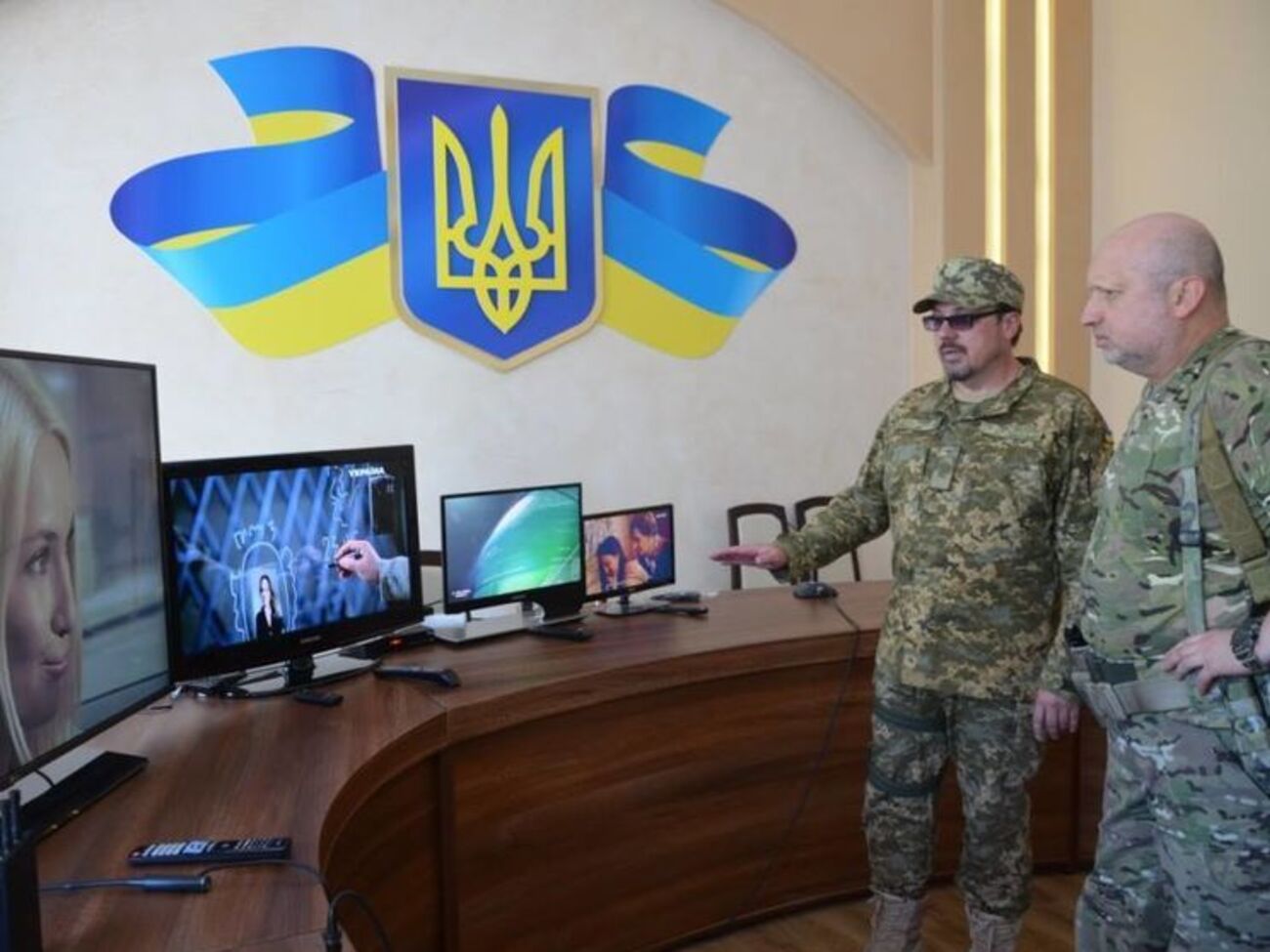 Система позволяет создавать помехи в трансляции до 10 каналов одновременно