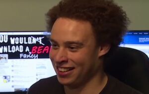 Гатчінса підозрюють у причетності до створення вірусу Kronos