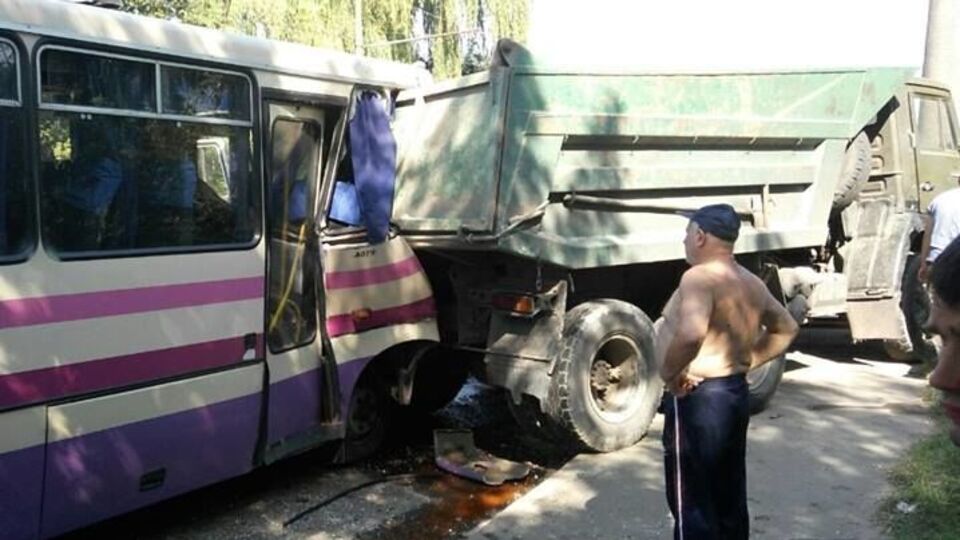 Всего госпитализировано 11 человек