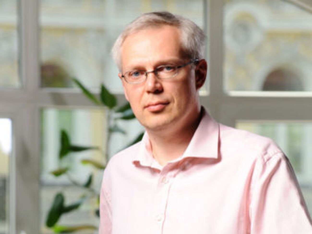 Эрик Найман:&nbsp;Раз монопольные энергетические сети оказались в приватных руках, то остается только их контролировать