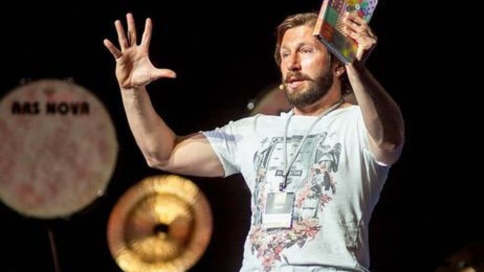 Чичваркин: Не всю же жизнь сидеть под корягой и сумку охранять