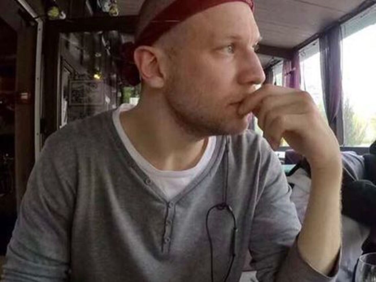 Дорн показал свою голубую бороду