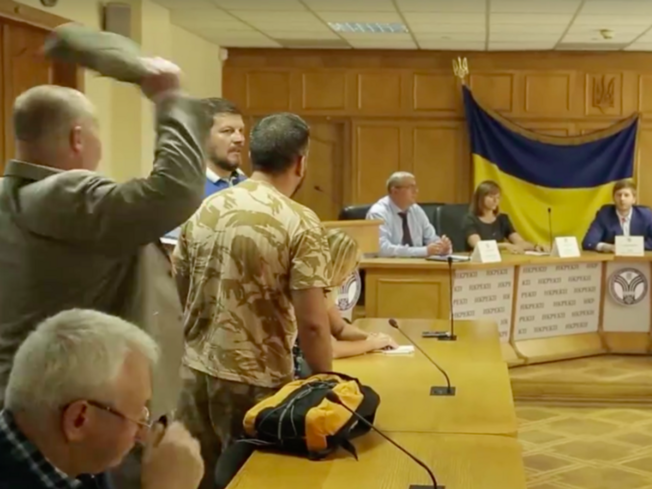 Представники профспілок вимагали припинити засідання