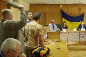 Представники профспілок вимагали припинити засідання