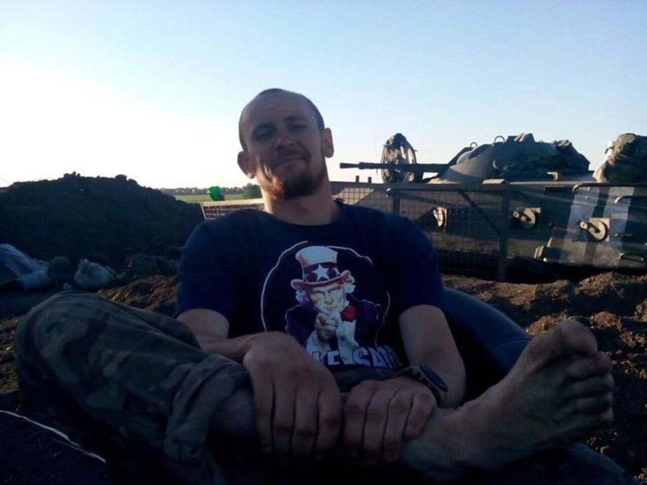 Євген Жуков: Ми намагалися не стріляти в села, міста взагалі... Росіяни валили жорстко. Ставав танк і стріляв по кожному будинку