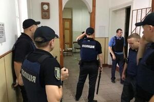 Патрульні штурмували палату львівської психлікарні