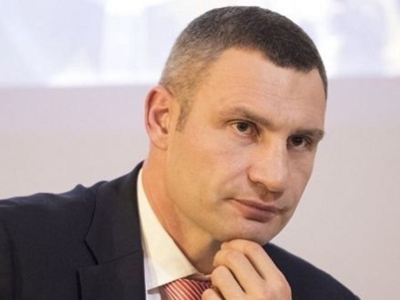 Кличко: Поступово ми наводимо лад із незаконним розміщенням тимчасових споруд