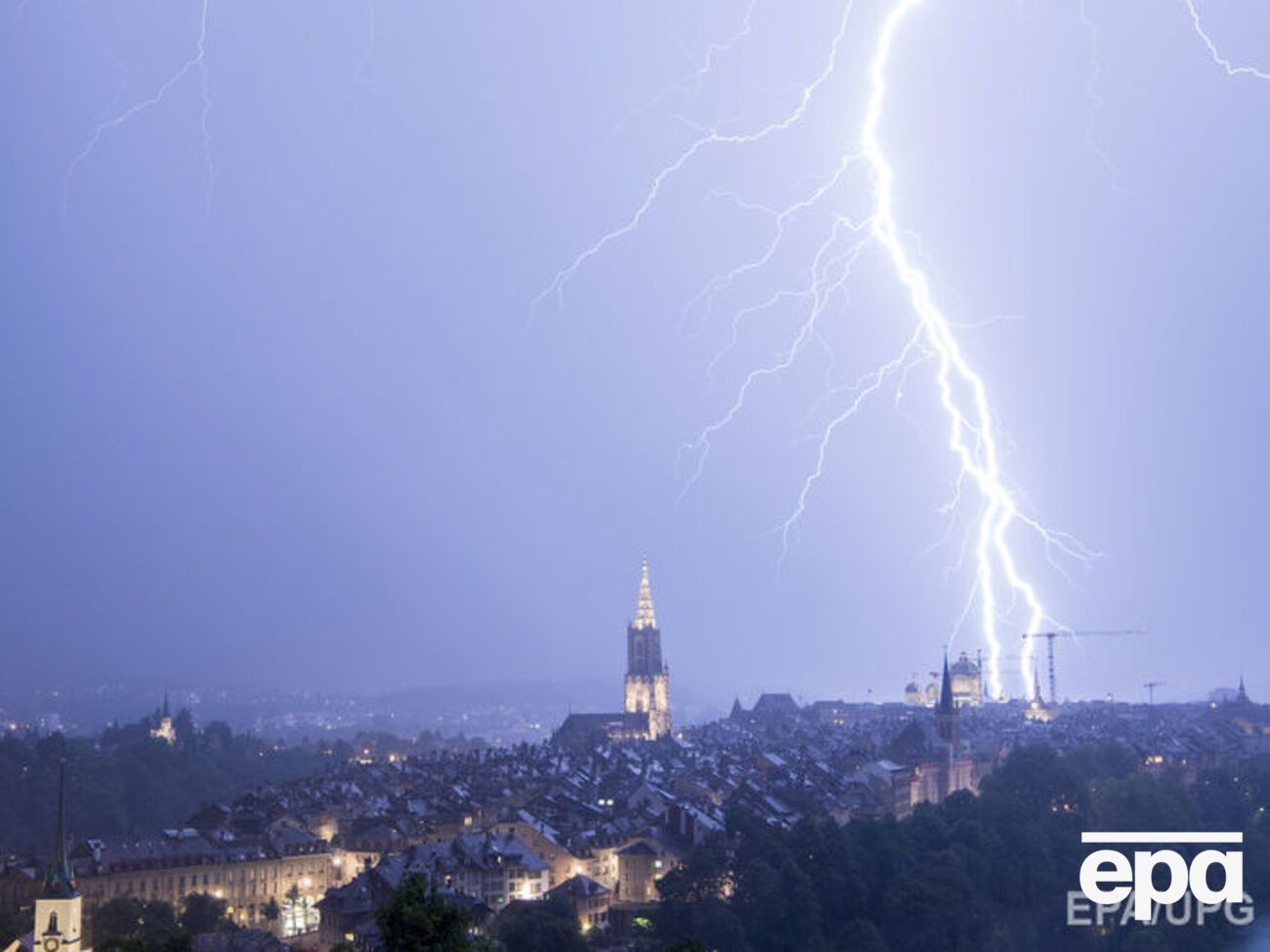 Рятувальники попередили про негоду в Україні 6 серпня