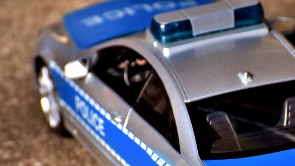 Полиция и ФБР устанавливают причины взрыва