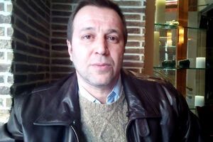 Максим Фрейдзон: Путин уже в 1990-х производил впечатление абсолютно мутировавшего с точки зрения банальных человеческих вещей существа. Не было там ни идеологии, ни ценностей. Была цель – добыть денег и решить вопрос личной безопасности