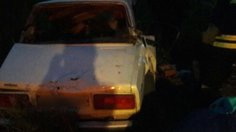 Автомобілі зіткнулися лобом у лоб