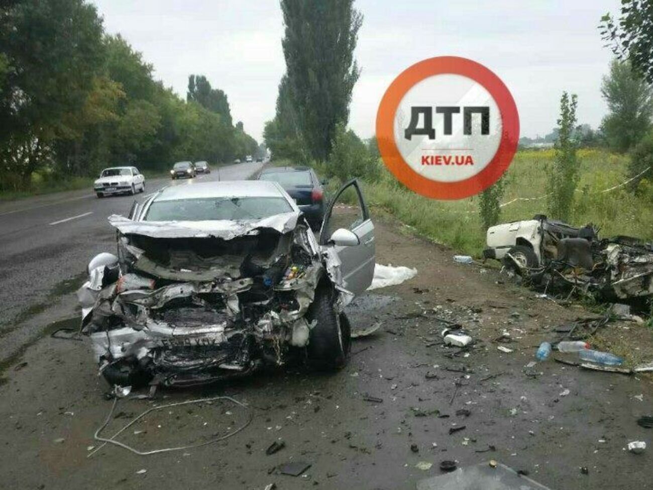 В аварии на Бориспольской трассе погибли пятеро взрослых и двое детей