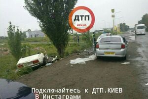 Два легкові автомобілі зіткнулися неподалік від Борисполя