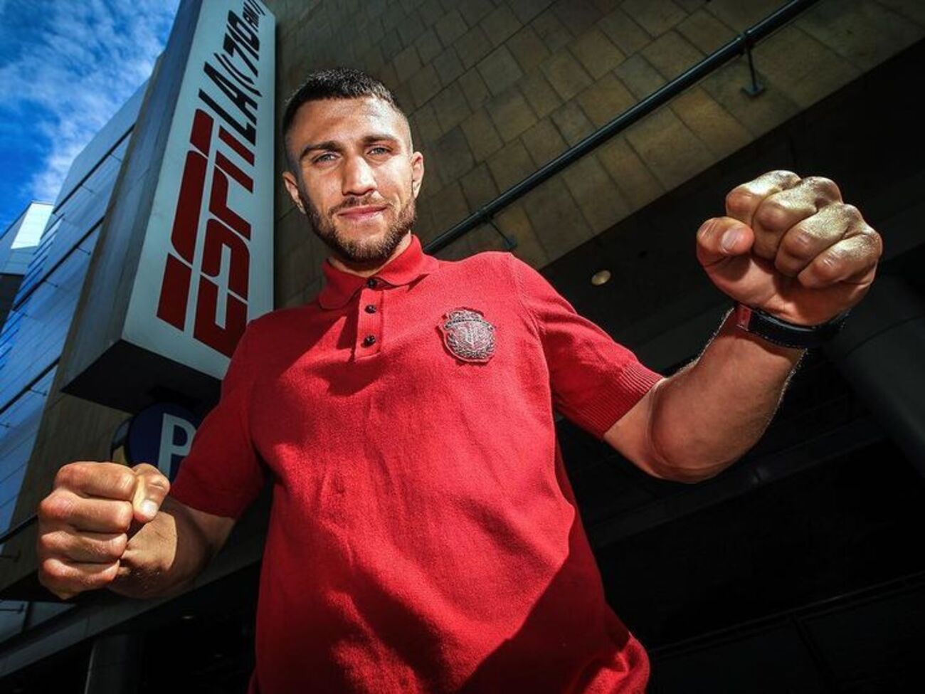 Ломаченко в третий раз защитил титул чемпиона мира по версии WBO