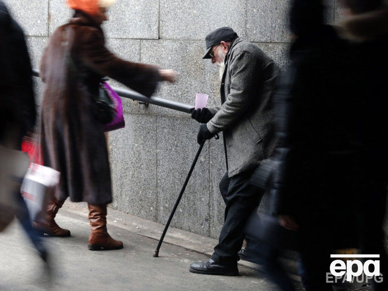 Соціологи констатували погіршення морального стану літніх росіян