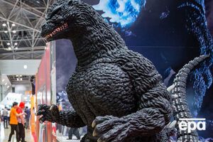 Актер исполнял роль Годзиллы в течение восьми лет