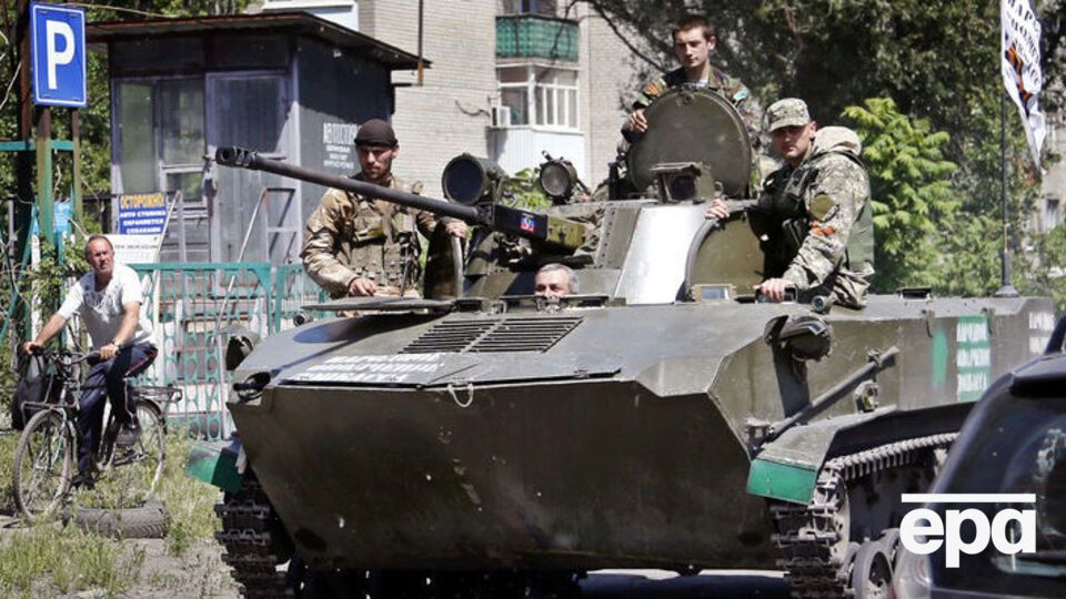 На Донбасі загорілася БМП бойовиків