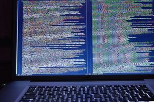Від вірусу Petya постраждало до 10% комп'ютерів в Україні