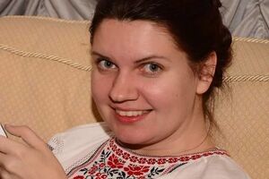 Національна ідея – пандуси для інвалідів. Уже не раз писала: депутате, бл...діно, зніми білборд – побудуй пандус!