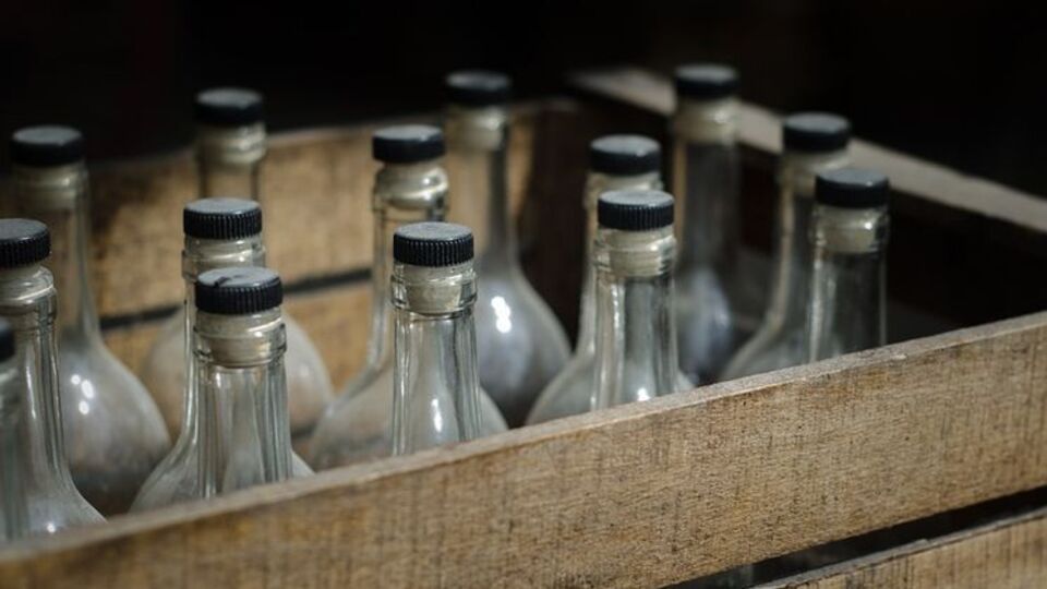 Постанова про підвищення роздрібних цін на горілку набуде чинності з дати її опублікування