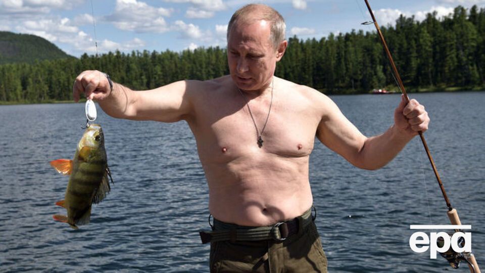 Путін – фотографу: Рибу знімай, а не гори!