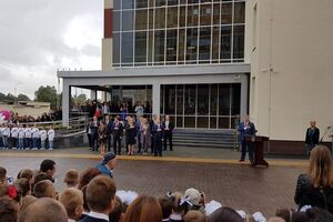 Порошенко: Украинцы получат новое, качественное образование