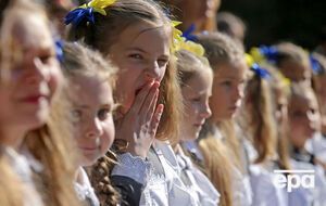 В организации "Родители SOS" заявили, что речи чиновников в школах часто слишком длинные и скучные