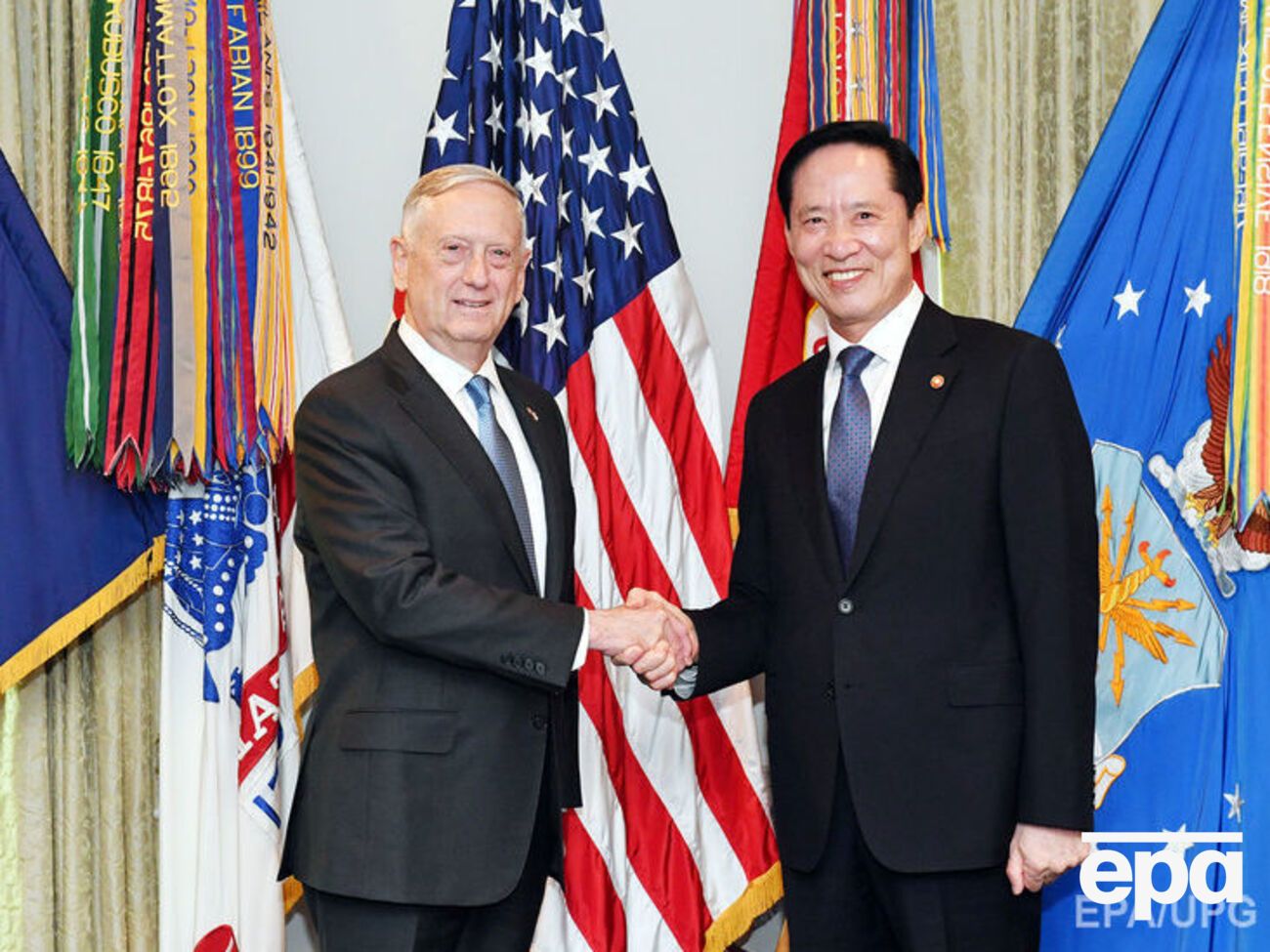 Министры обороны США и Южной Кореи провели встречу