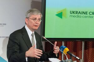 Чолий заверил, что Конгресс будет добиваться ужесточения ограничительных мер в отношении РФ