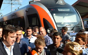 Поїзд "Перемишль – Київ" поки не вирушив із Польщі