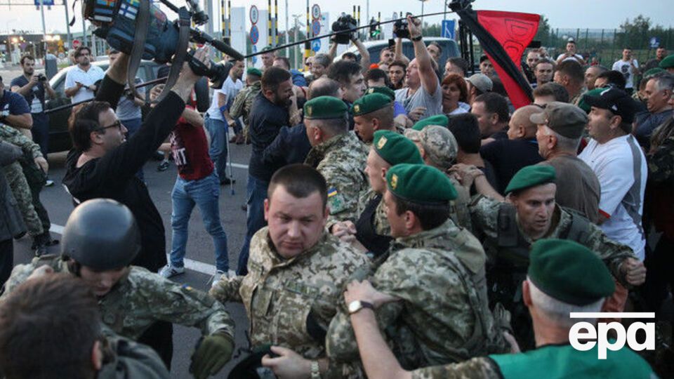 Найем: Не с прорыва все началось. И не с палаток у КПП