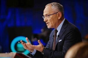 Єлізаров: Факт незаконності позбавлення Савіка дозволу на роботу було встановлено в судах трьох інстанцій на місяць раніше